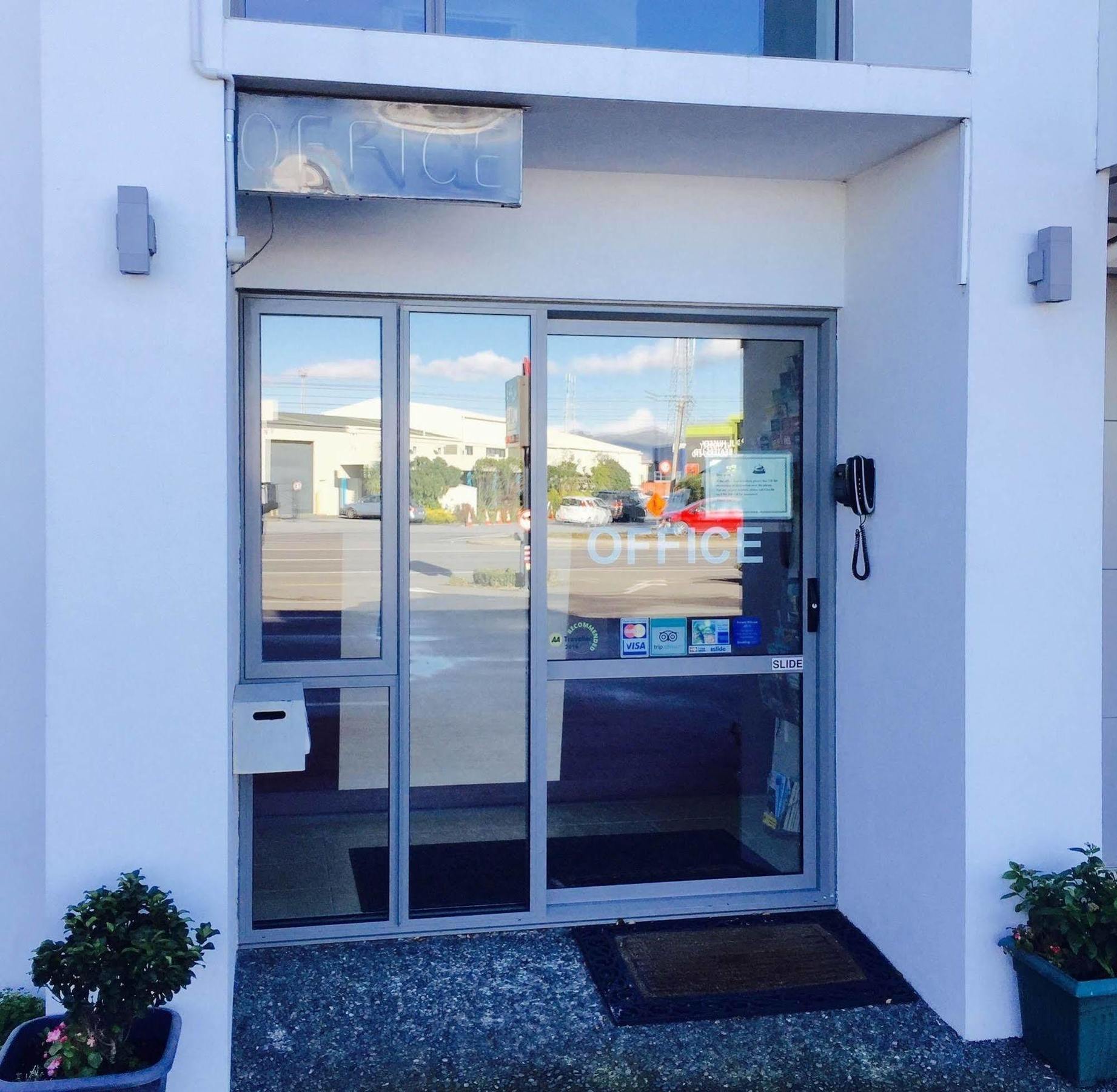 Alpha Motel Christchurch Eksteriør bilde